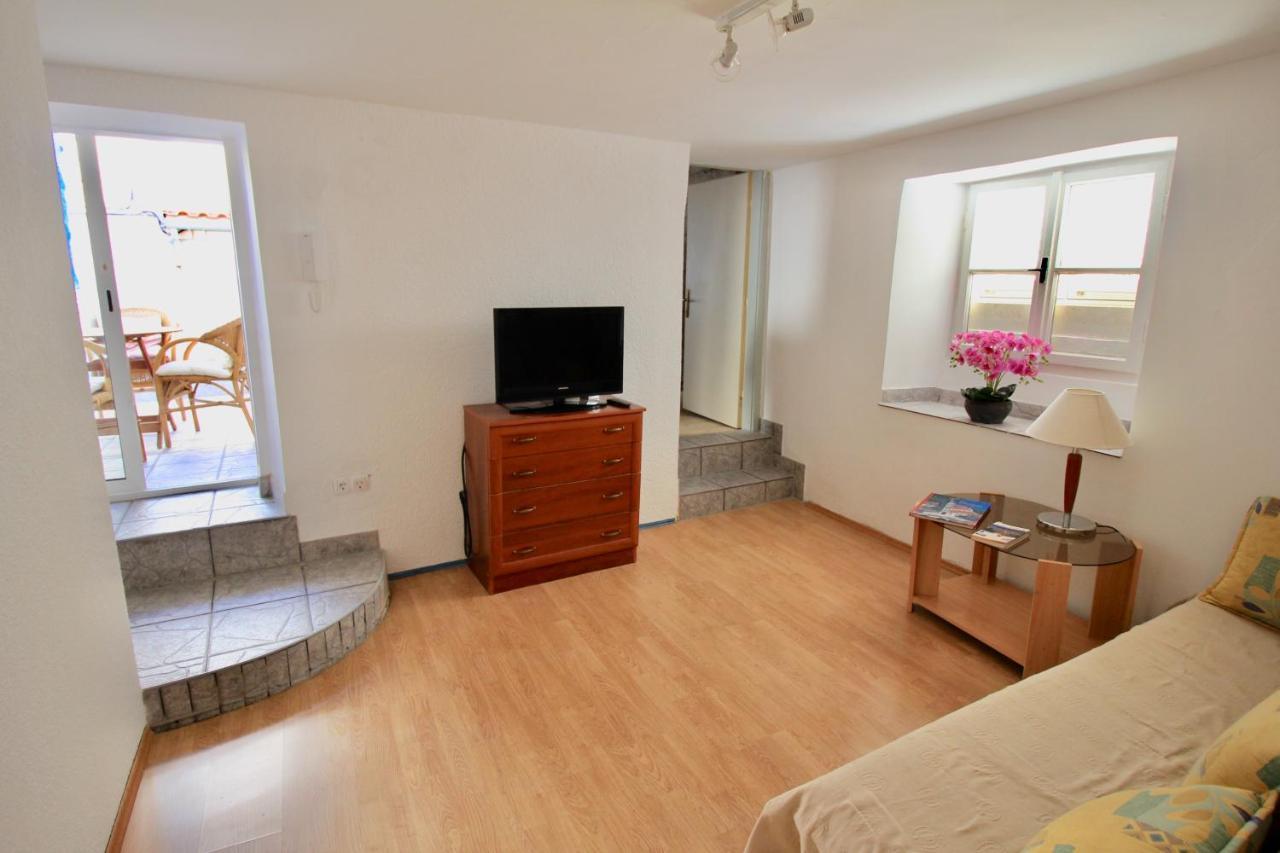 Town House In The Centre Of Historic Trogir Vila Exterior foto