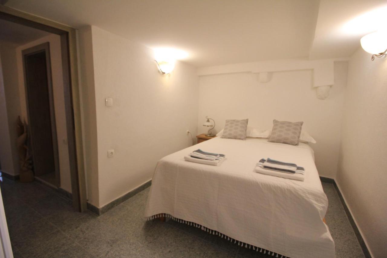 Town House In The Centre Of Historic Trogir Vila Exterior foto